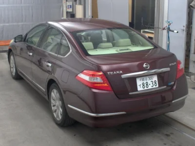 Nissan Teana