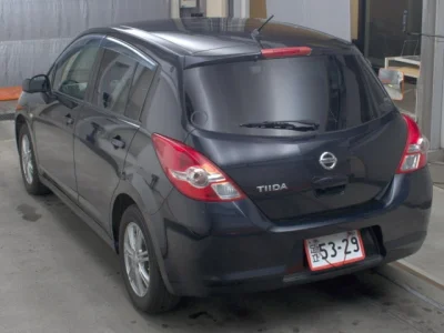 Nissan Tiida
