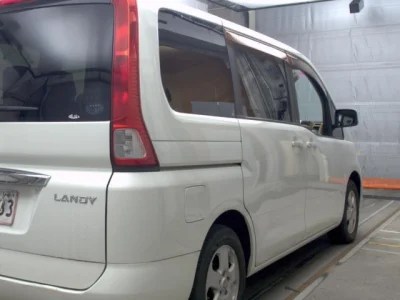 Suzuki Landy