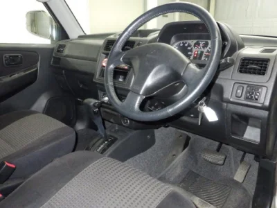 Mitsubishi Pajero Mini