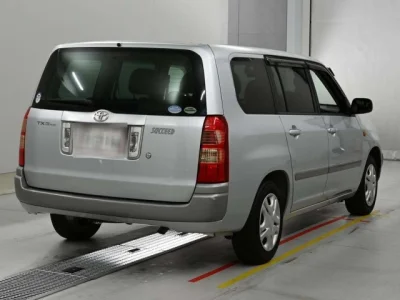 Toyota Succeed