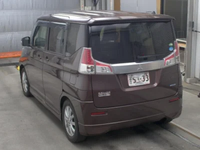 Mitsubishi Delica D:2