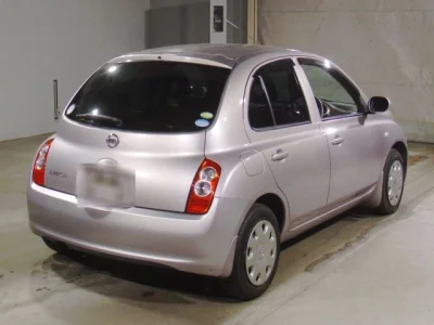 Nissan March