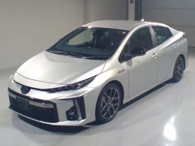 Toyota Prius PHV