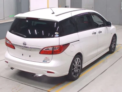 Nissan Lafesta