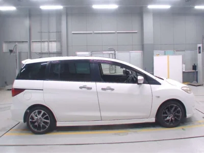 Nissan Lafesta
