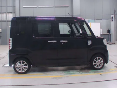Toyota Pixis Mega