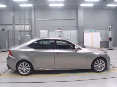 Lexus IS300h