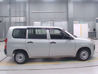 Toyota Succeed