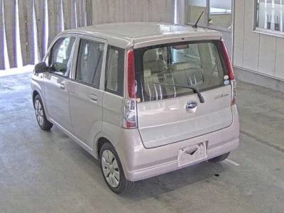 Subaru STELLA