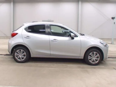 Mazda Mazda2