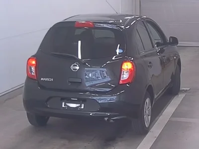 Nissan March