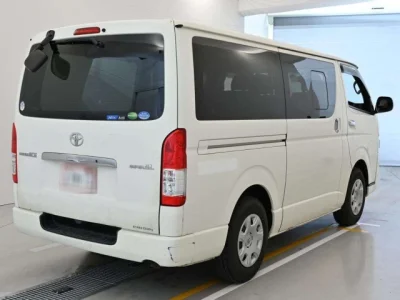 Toyota RegiusAce