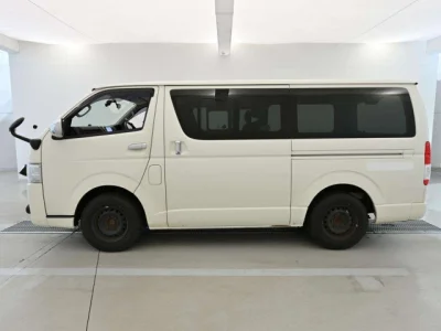 Toyota RegiusAce