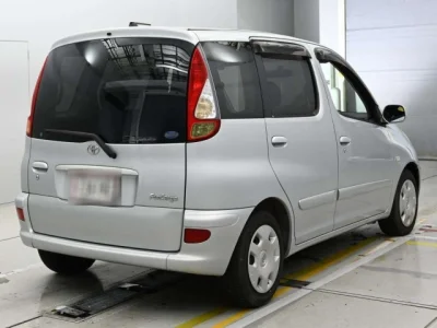 Toyota Funcargo