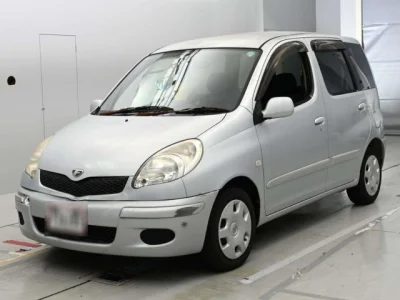Toyota Funcargo
