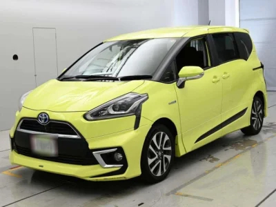 Toyota Sienta