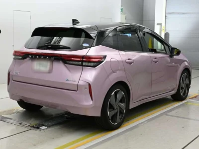 Nissan Aura