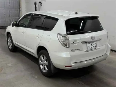 Toyota Vanguard