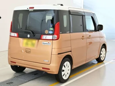 Suzuki Spacia