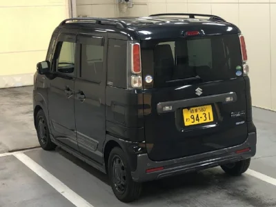 Suzuki Spacia Gear