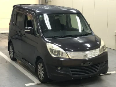 Suzuki Solio