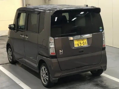 Honda N BOX