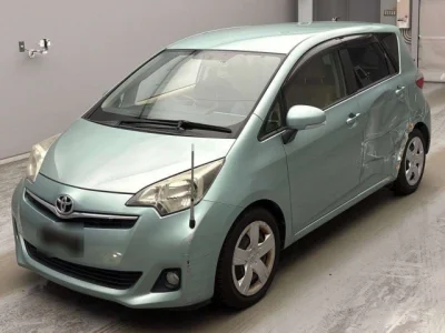 Toyota Ractis