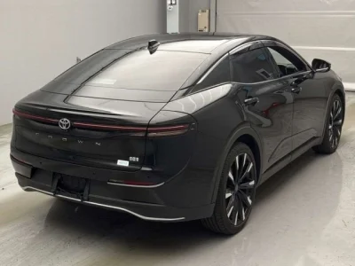 Toyota Crown Crossover