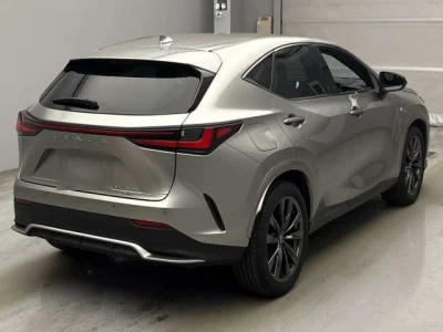 Lexus NX450h+