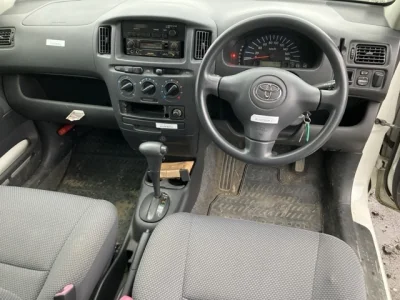 Toyota Succeed