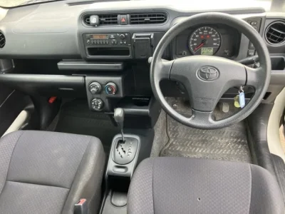 Toyota Succeed