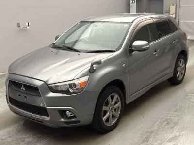 Mitsubishi RVR
