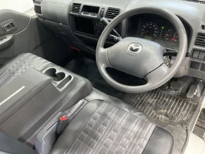 Mazda Bongo Van