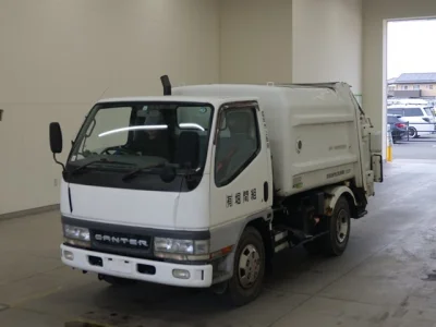 Mitsubishi Fuso Canter