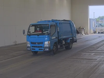 Mitsubishi Fuso Canter