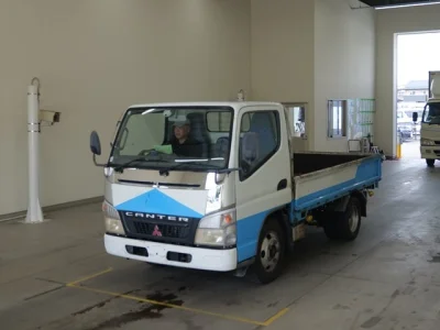 Mitsubishi Fuso Canter