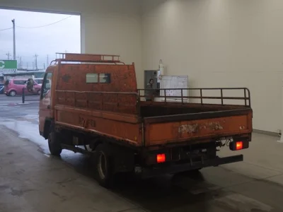 Mitsubishi Fuso Canter