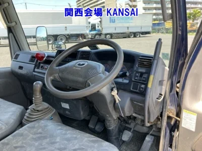 Mazda Titan