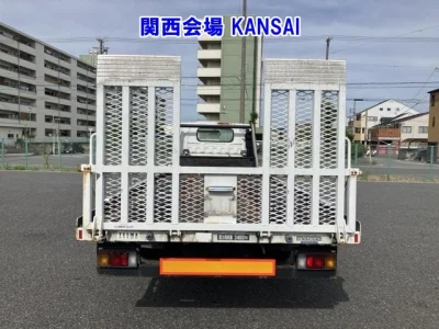 Mazda Titan