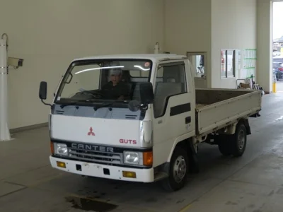 Mitsubishi Fuso Canter