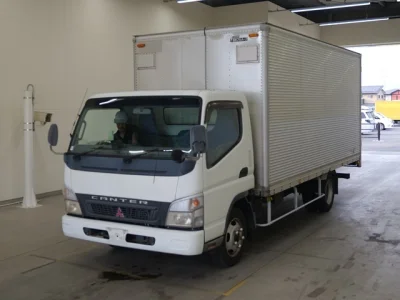Mitsubishi Fuso Canter