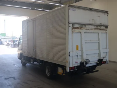Mitsubishi Fuso Canter