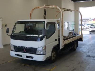 Mitsubishi Fuso Canter