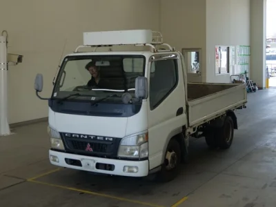 Mitsubishi Fuso Canter