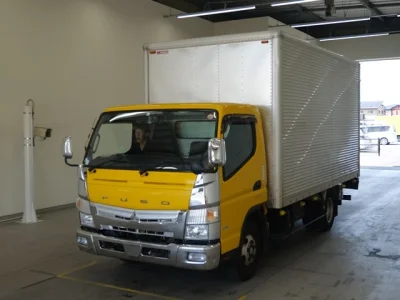 Mitsubishi Fuso Canter
