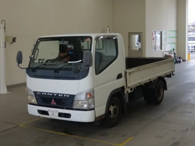 Mitsubishi Fuso Canter