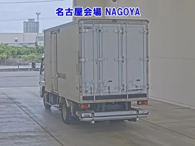 Mitsubishi Fuso Canter