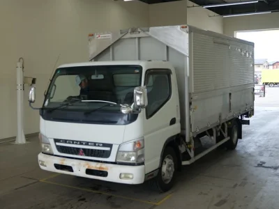 Mitsubishi Fuso Canter