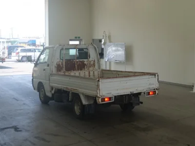 Mitsubishi Delica Truck